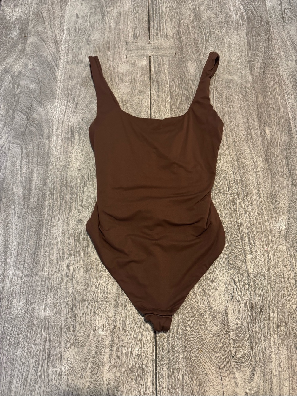 Popilish Everyday Brown Scoop Bodysuit - Built in Shapewear